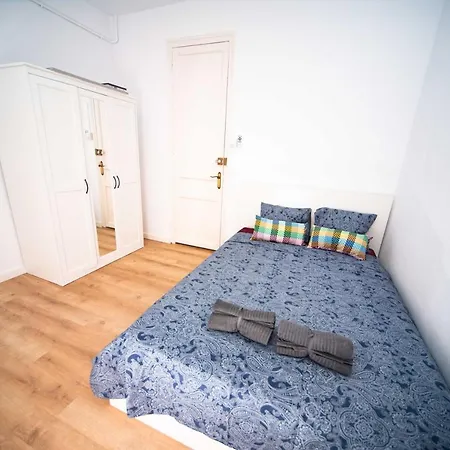 Hostel By Rambla De Catalunya *