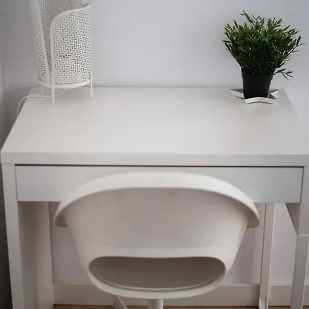 Albergue By Rambla De Catalunya *